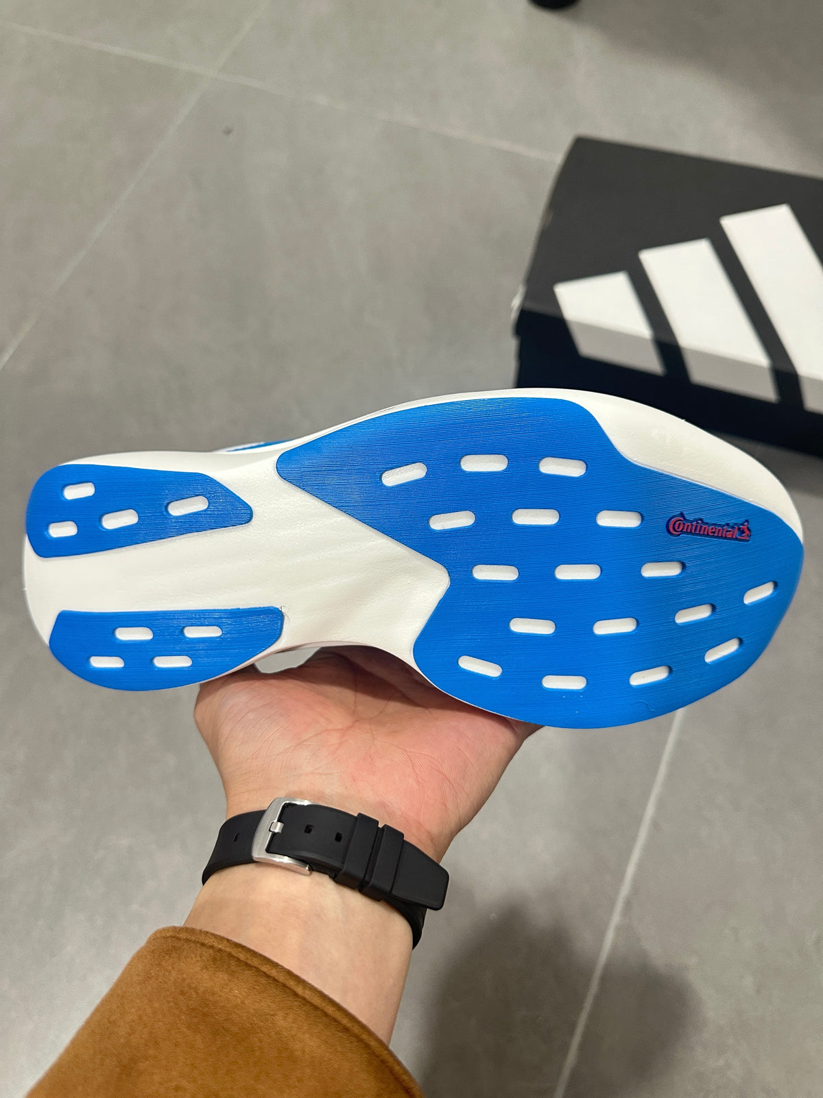 Adidas Lightstrike Pro Running Shoes White Blue Red KJ3596