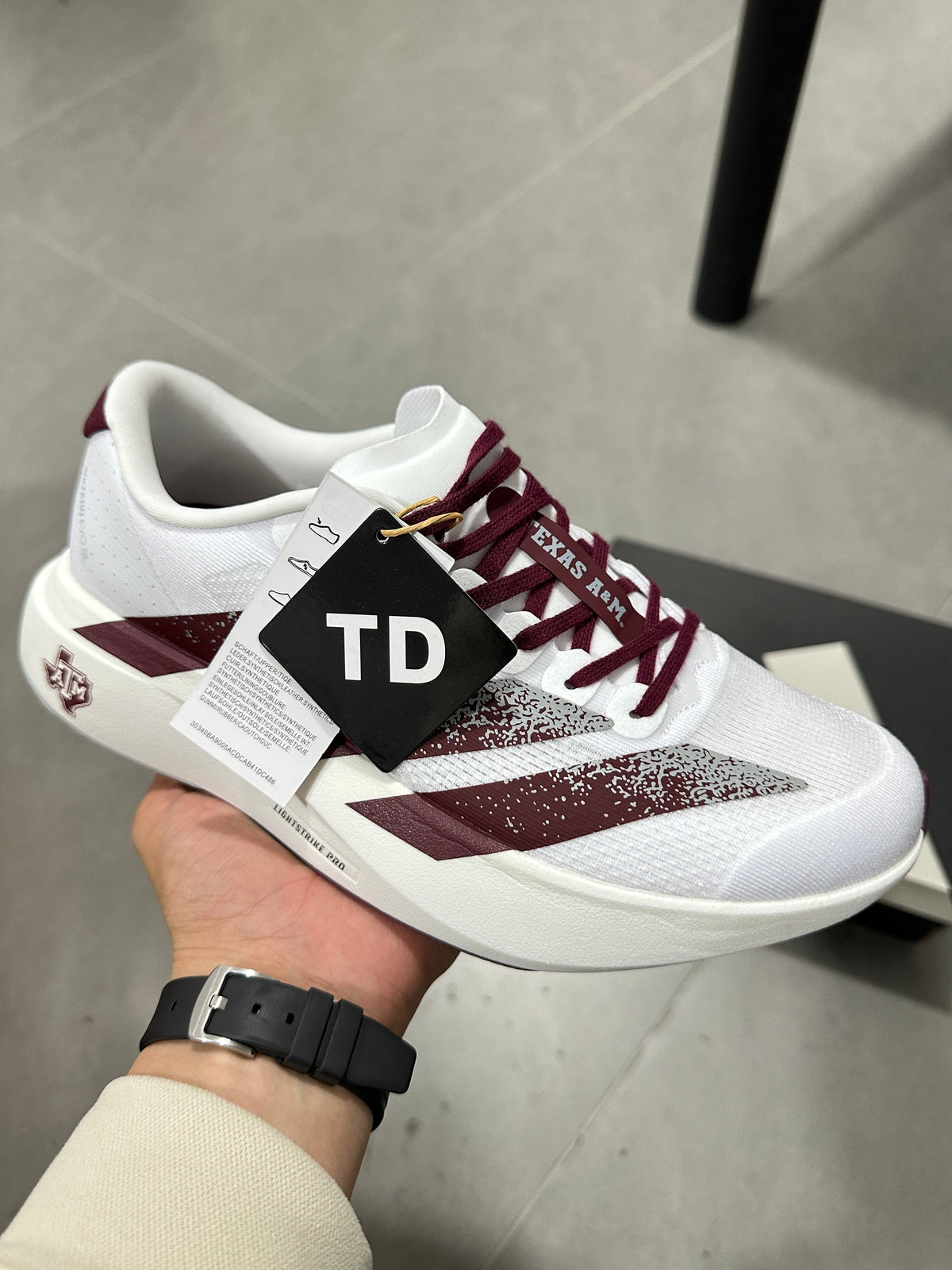 Adidas Lightstrike Pro Running Shoes White Burgundy JQ4566