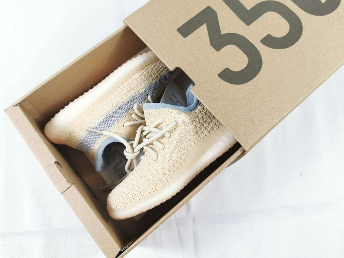 Yeezy 350 V2 Kids Sneakers in Linen Yellow