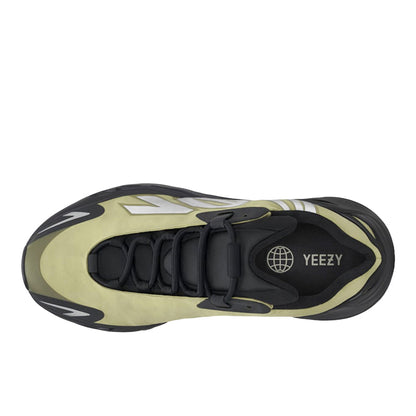 adidas Yeezy 700 Mnvn