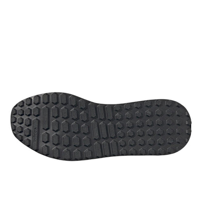 Run 84 Shoes