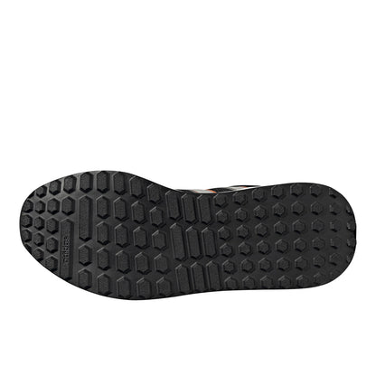 Run 84 Shoes