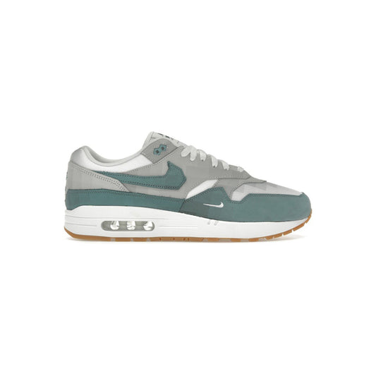 Nike Air Max 1 .SWOOSH Low Poly Adventure